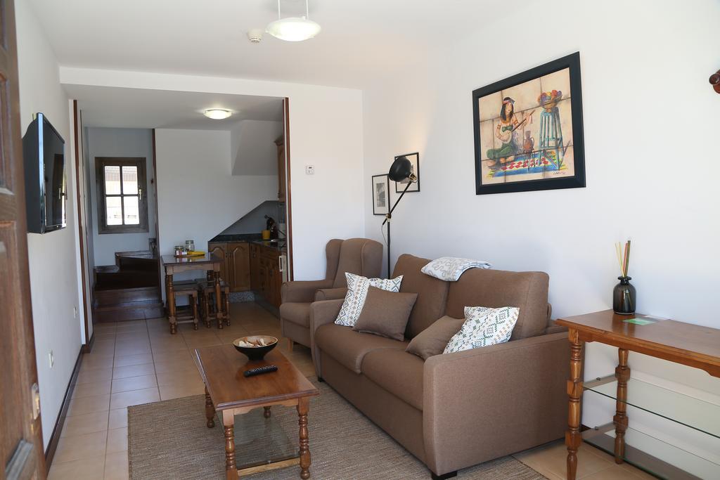 El Cardeo Appartement La Revilla  Buitenkant foto