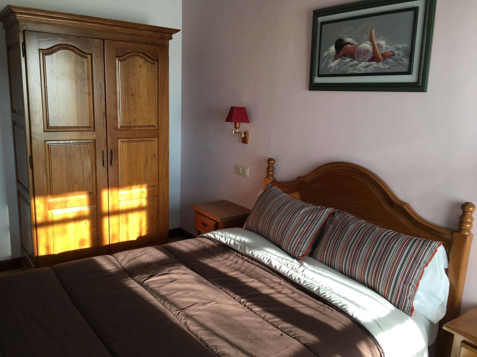 El Cardeo Appartement La Revilla  Buitenkant foto